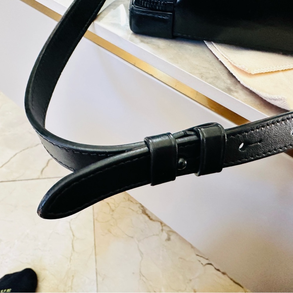 Louis Vuitton Soft Trunk Wallet/Crossbody - Picture 11 of 16